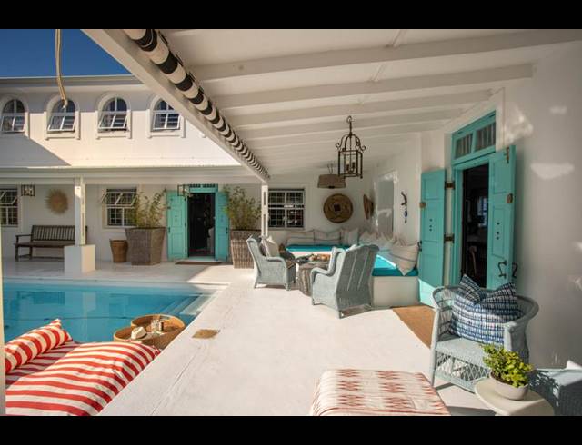 6 BEDROOM HOUSE FOR SALE IN SEASIDE LONGSHIPS